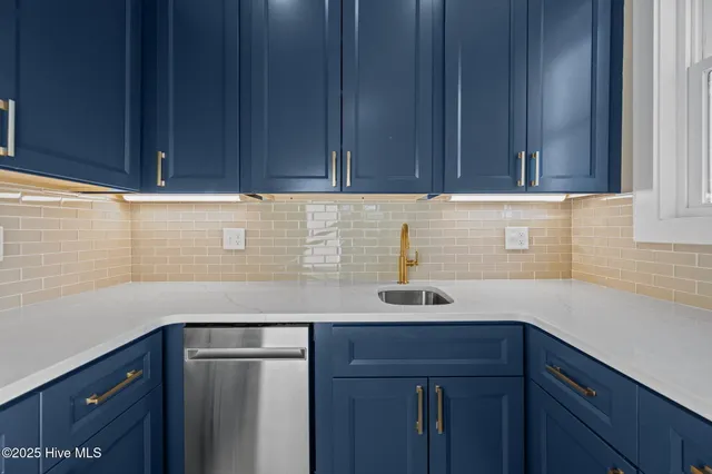 $1,499,000 | 13 East Cannon Cove, Hampstead, NC 28443