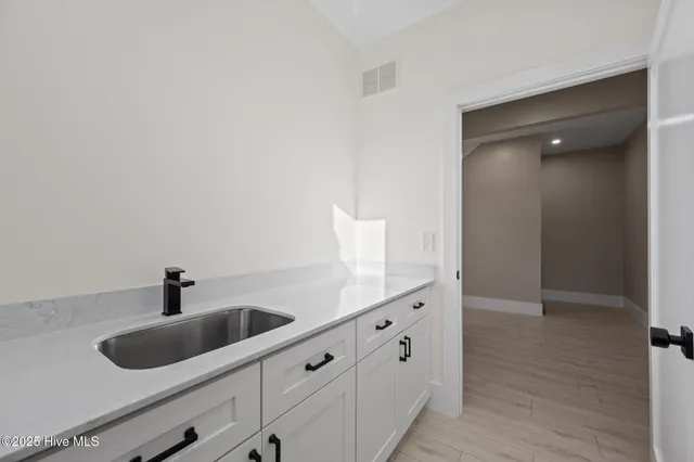 $1,459,000 | 13 East Cannon Cove, Hampstead, NC 28443