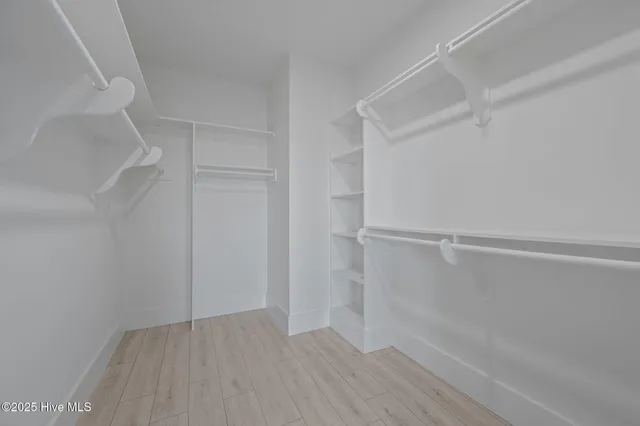 $1,459,000 | 13 East Cannon Cove, Hampstead, NC 28443