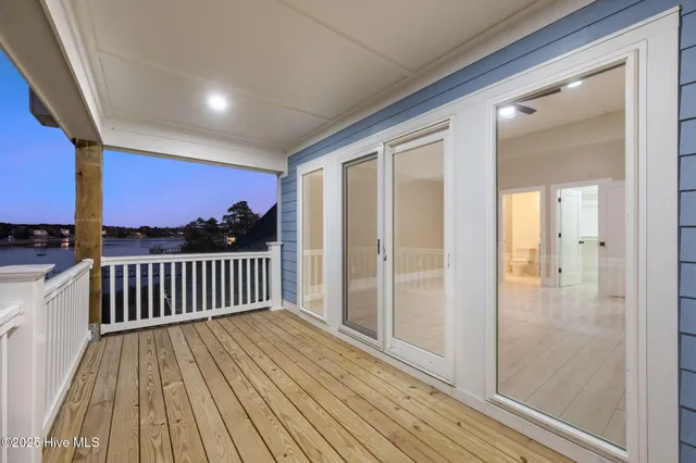 $1,499,000 | 13 East Cannon Cove, Hampstead, NC 28443