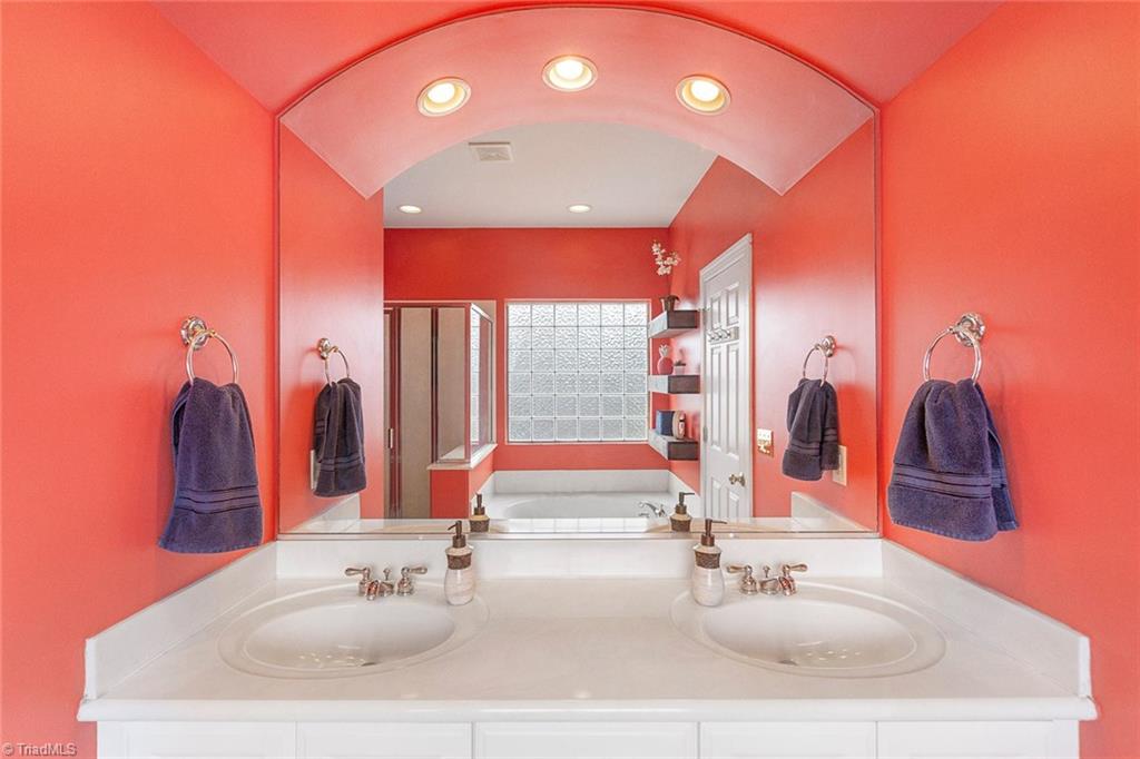 516 Beech Ridge Road Thomasville, NC 27360 - Photo 14 of 30 Luxurious master bathroom with dual vanities