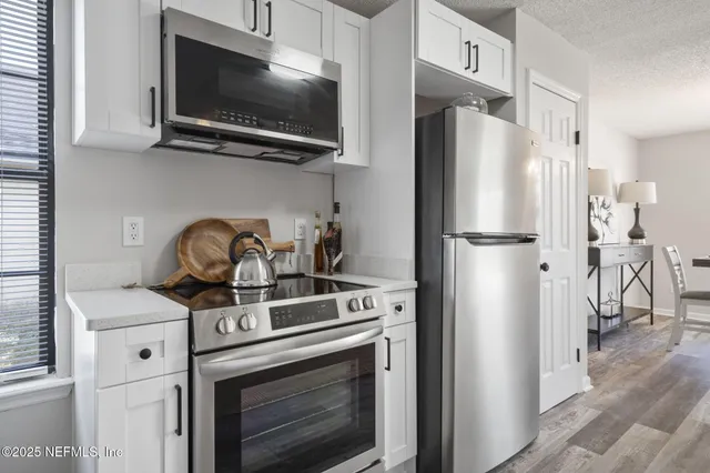 $331,900 | 2987 Quapaw Trail, Middleburg, FL 32068