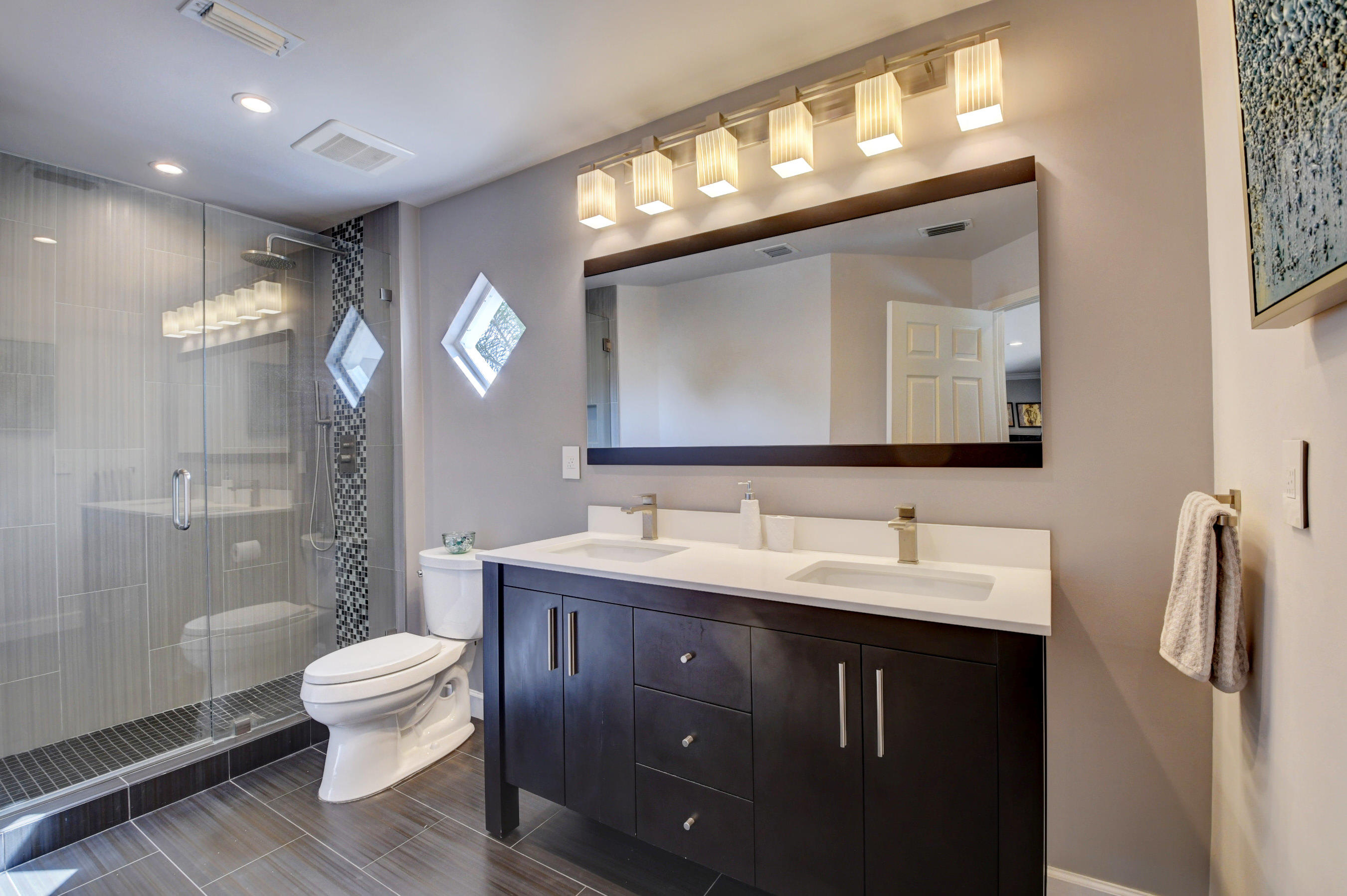 6279 Northwest 43rd Terrace Boca Raton, FL 33496 - Photo 31 of 59 Bathroom 2