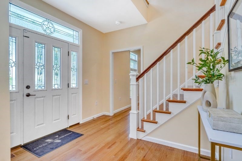 18 Grant Road Winchester, MA 01890 - Photo 2 of 14