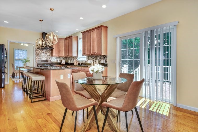 18 Grant Road Winchester, MA 01890 - Photo 5 of 14