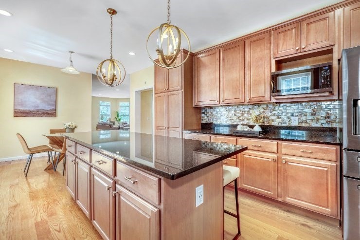 18 Grant Road Winchester, MA 01890 - Photo 6 of 14