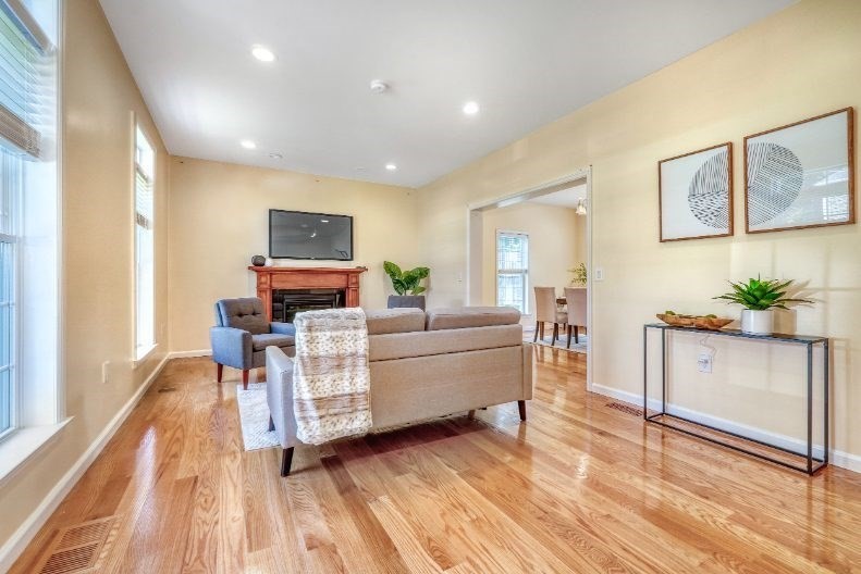 18 Grant Road Winchester, MA 01890 - Photo 7 of 14