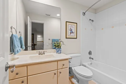 $1,400,000 | 1525 Potomac Drive, Houston, TX 77057