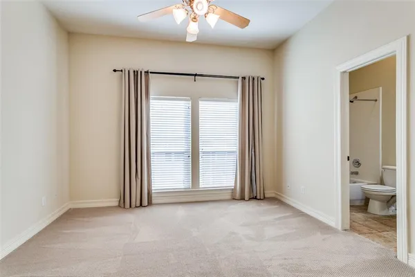 $4,650 | 2502 Worthington Street, Dallas, TX 75204
