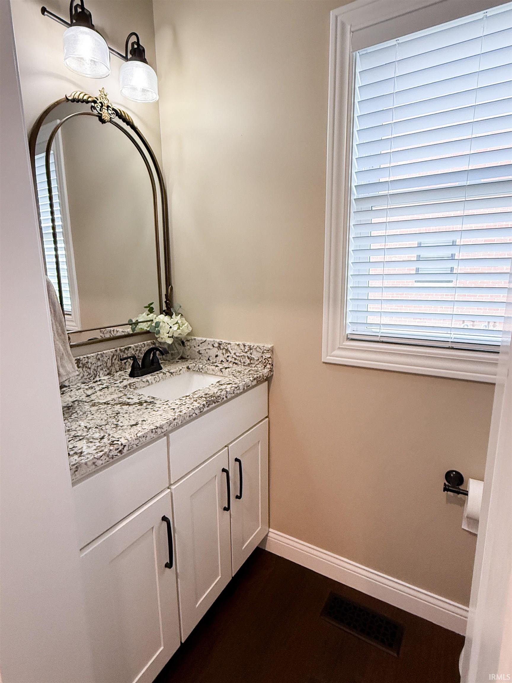 1610 North Shr Drive Rochester, IN 46975 - Photo 14 of 28