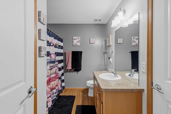 $299,900 | 15361 Falk Drive North, Hugo, MN 55038