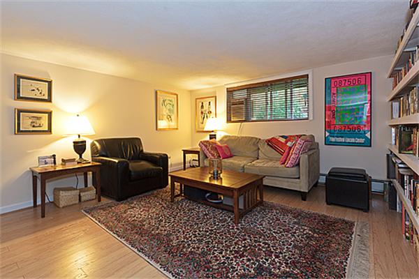 22 Westgate Road, Unit 1 Boston, MA 02467 - Photo 6 of 14