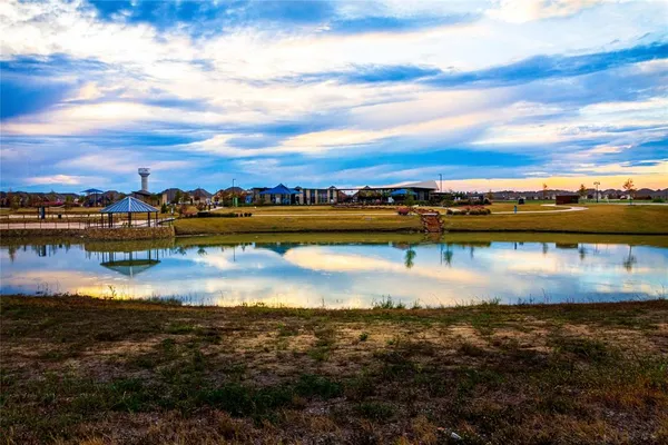 $2,100 | 404 Dewberry Street, Princeton, TX 75407