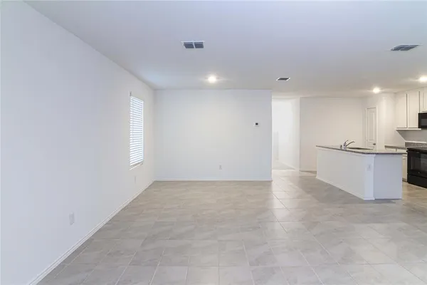 $2,100 | 404 Dewberry Street, Princeton, TX 75407