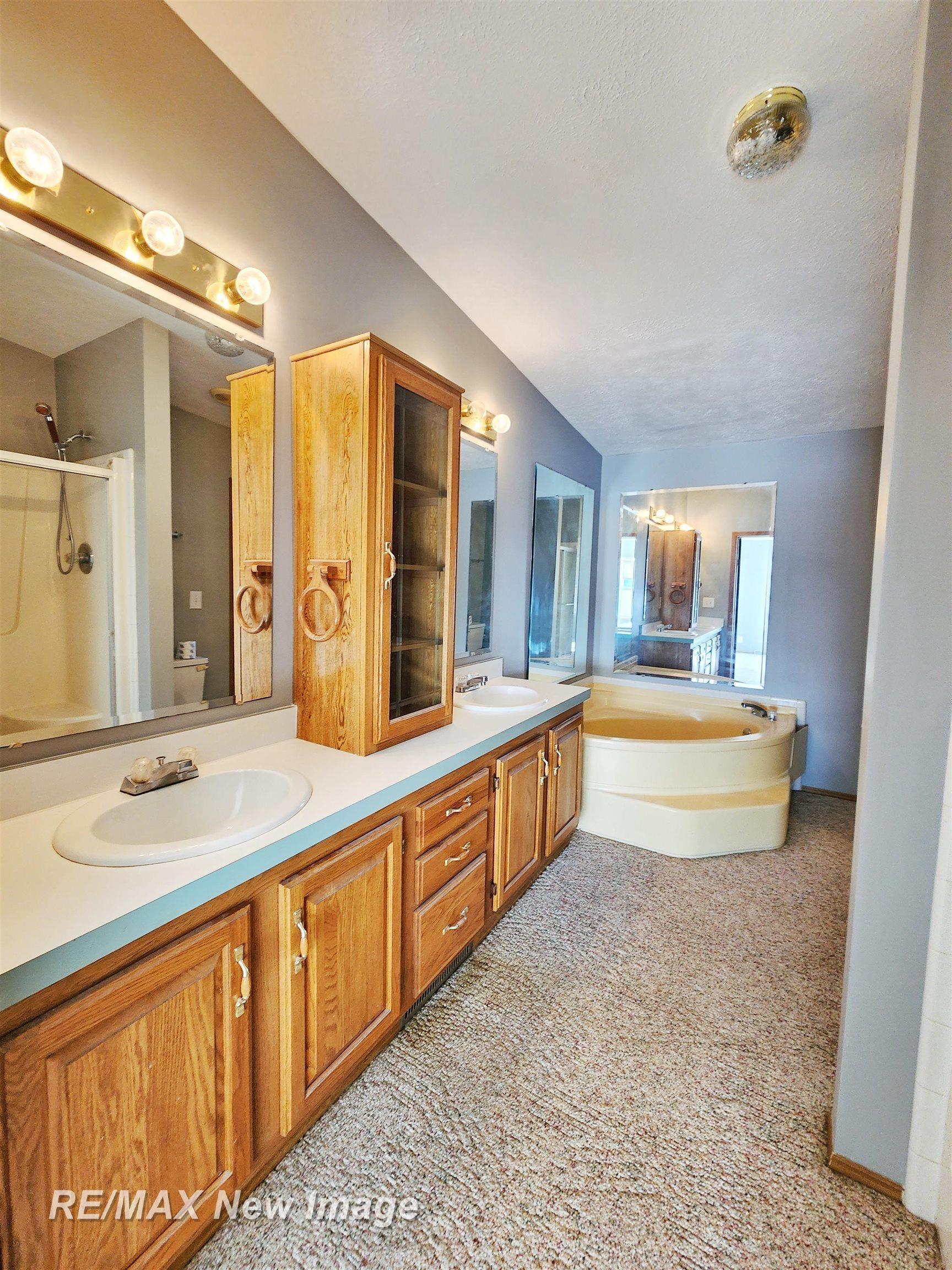 214 West Pinconning Road Pinconning, MI 48650 - Photo 20 of 42