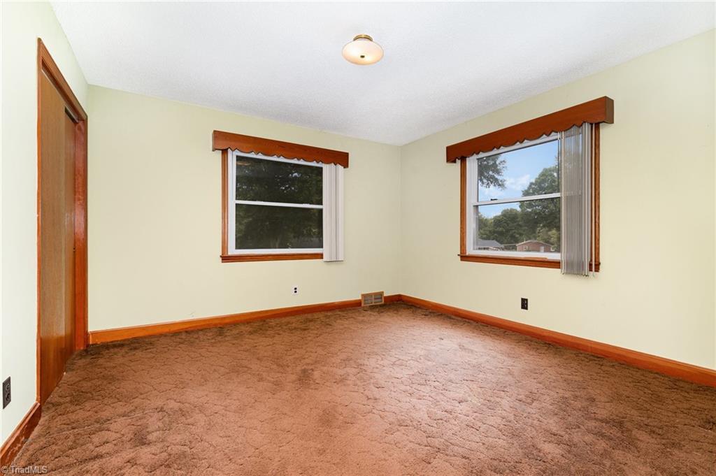 5149 Alaska Road Walkertown, NC 27051 - Photo 14 of 23 Gallery Image 14