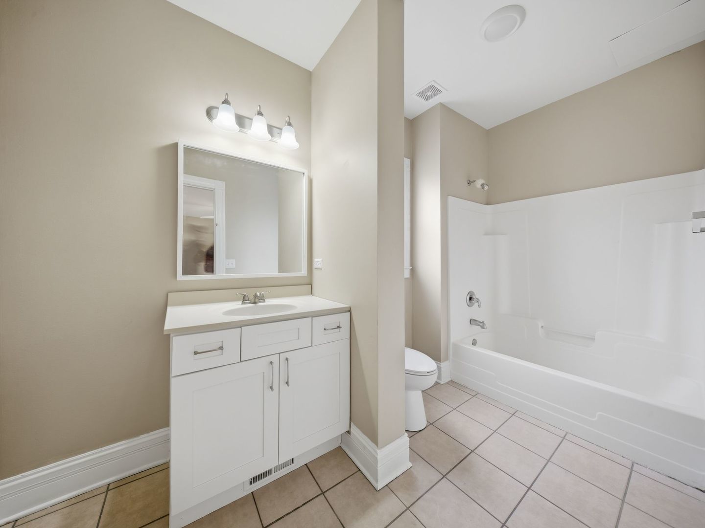 143 South Liberty Street Elgin, IL 60120 - Photo 15 of 26