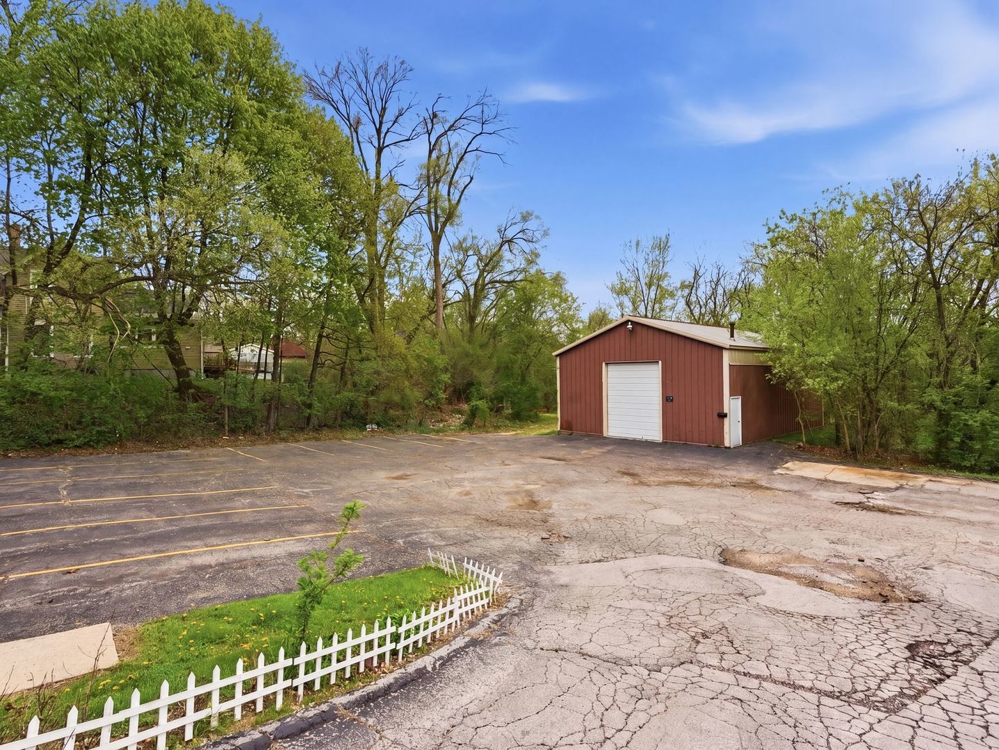143 South Liberty Street Elgin, IL 60120 - Photo 18 of 26