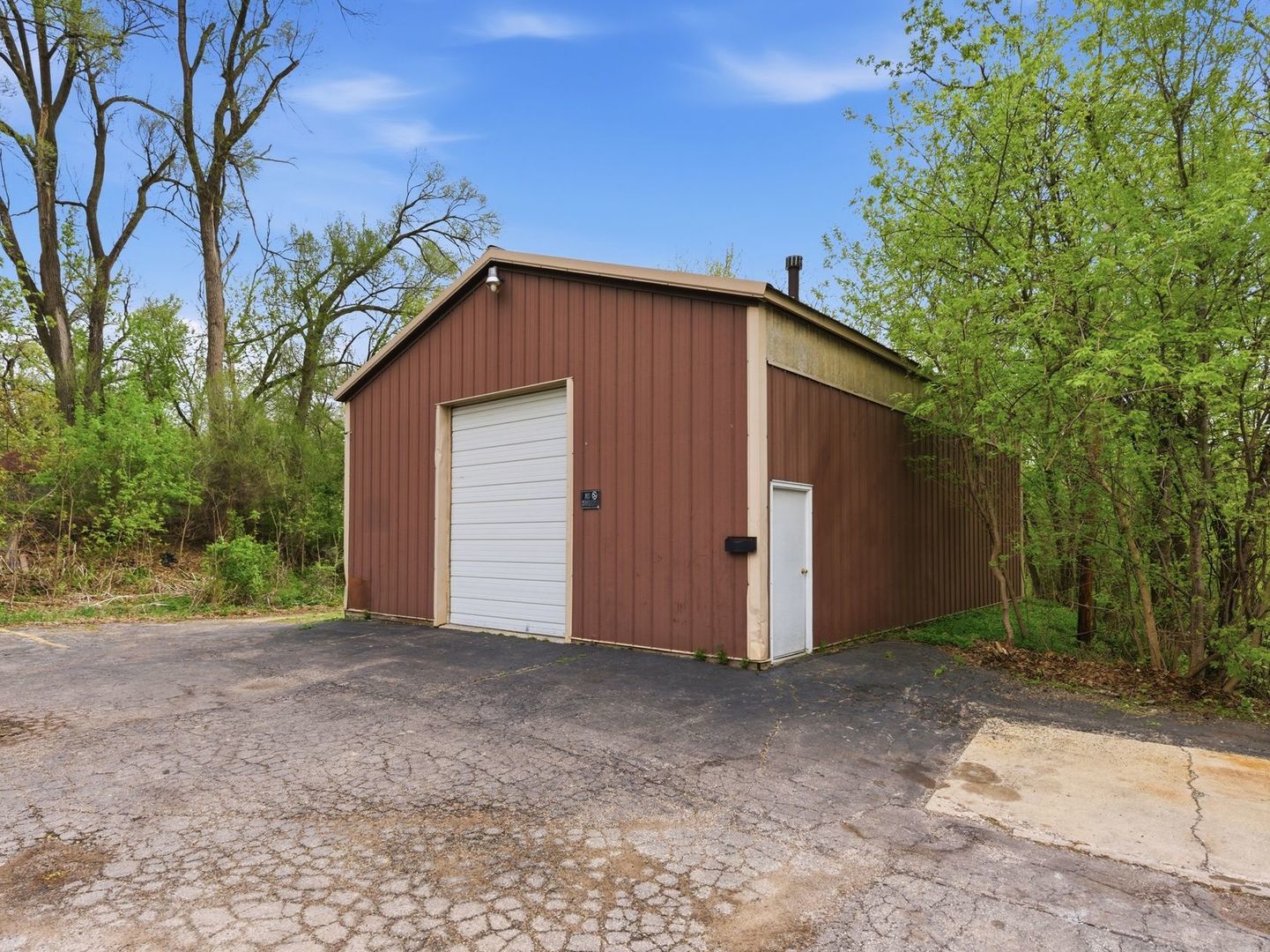 143 South Liberty Street Elgin, IL 60120 - Photo 19 of 26