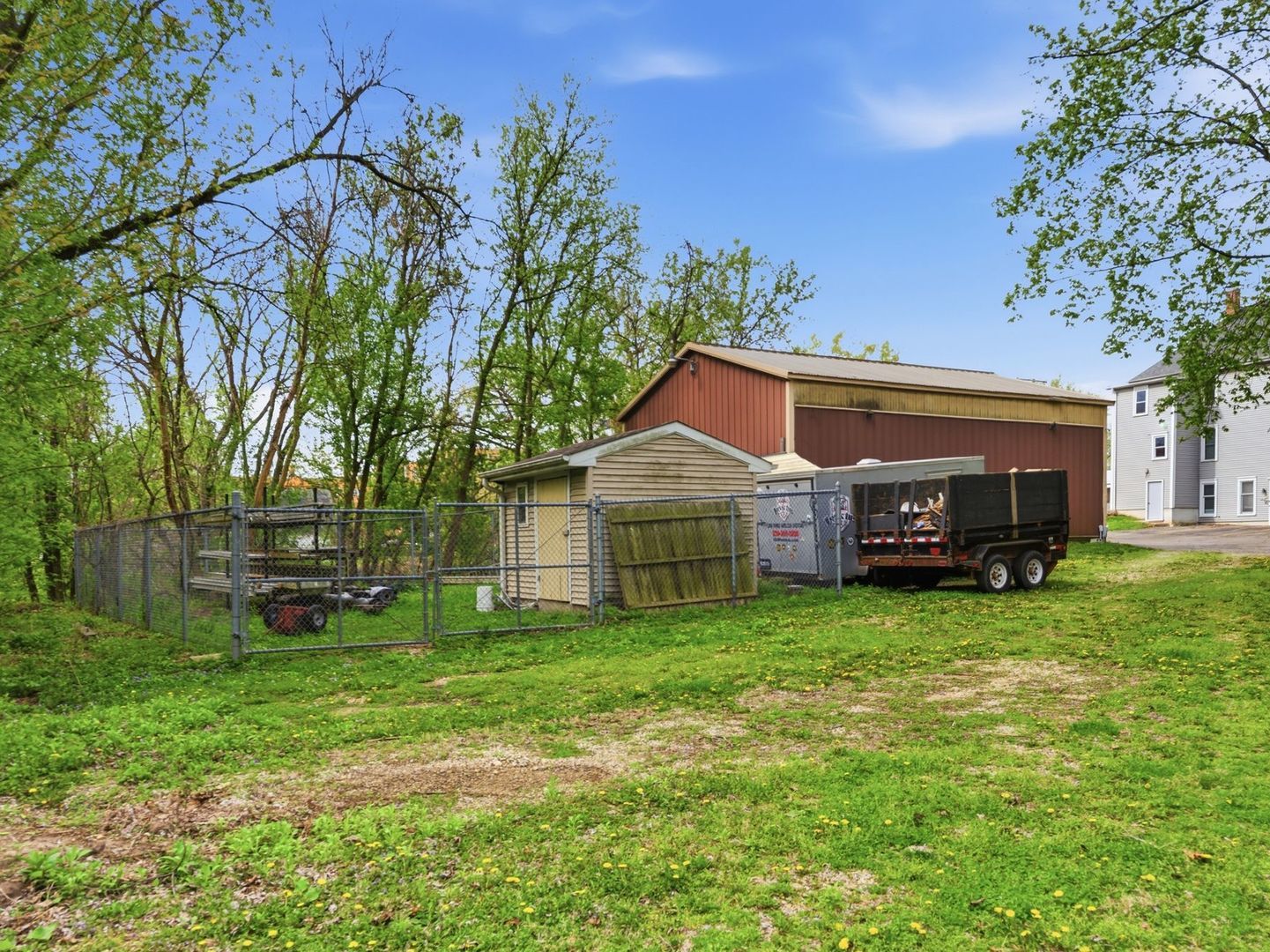 143 South Liberty Street Elgin, IL 60120 - Photo 20 of 26