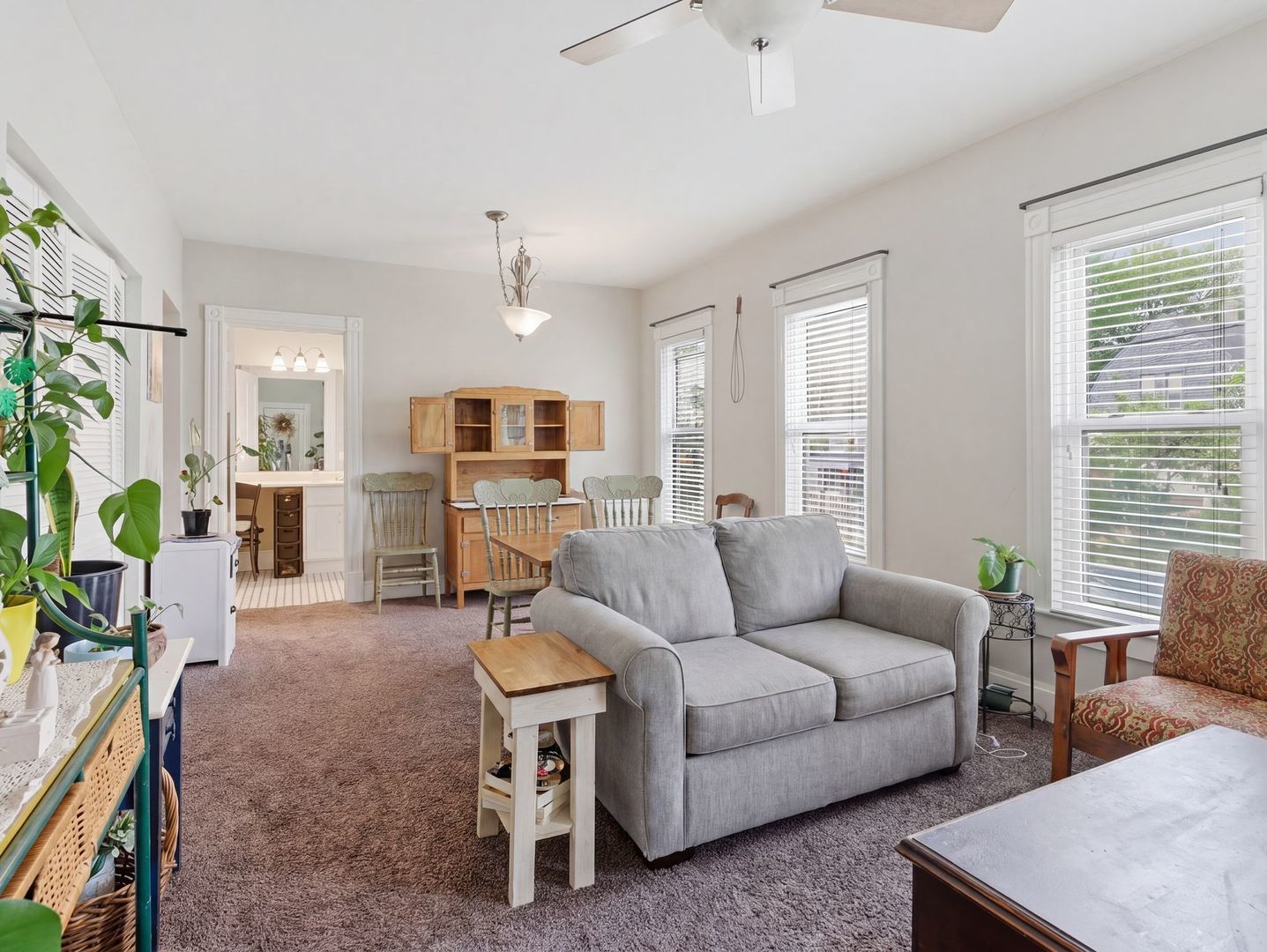 143 South Liberty Street Elgin, IL 60120 - Photo 3 of 26