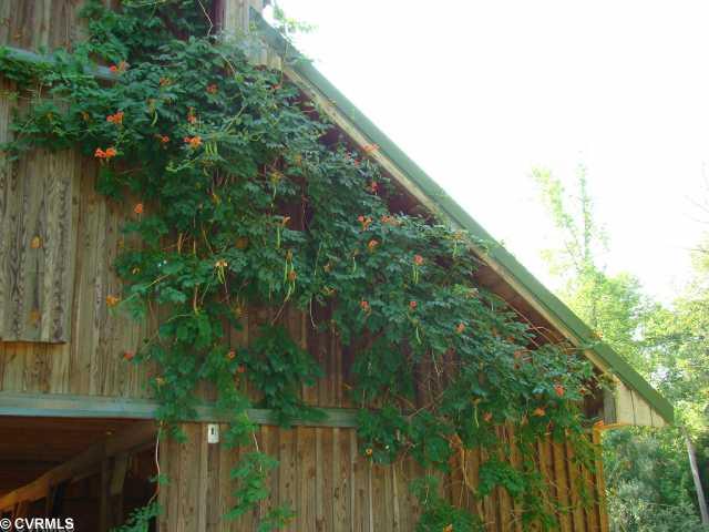 9720 Coalboro Road Chesterfield, VA 23838 - Photo 12 of 12 Stable/Barn