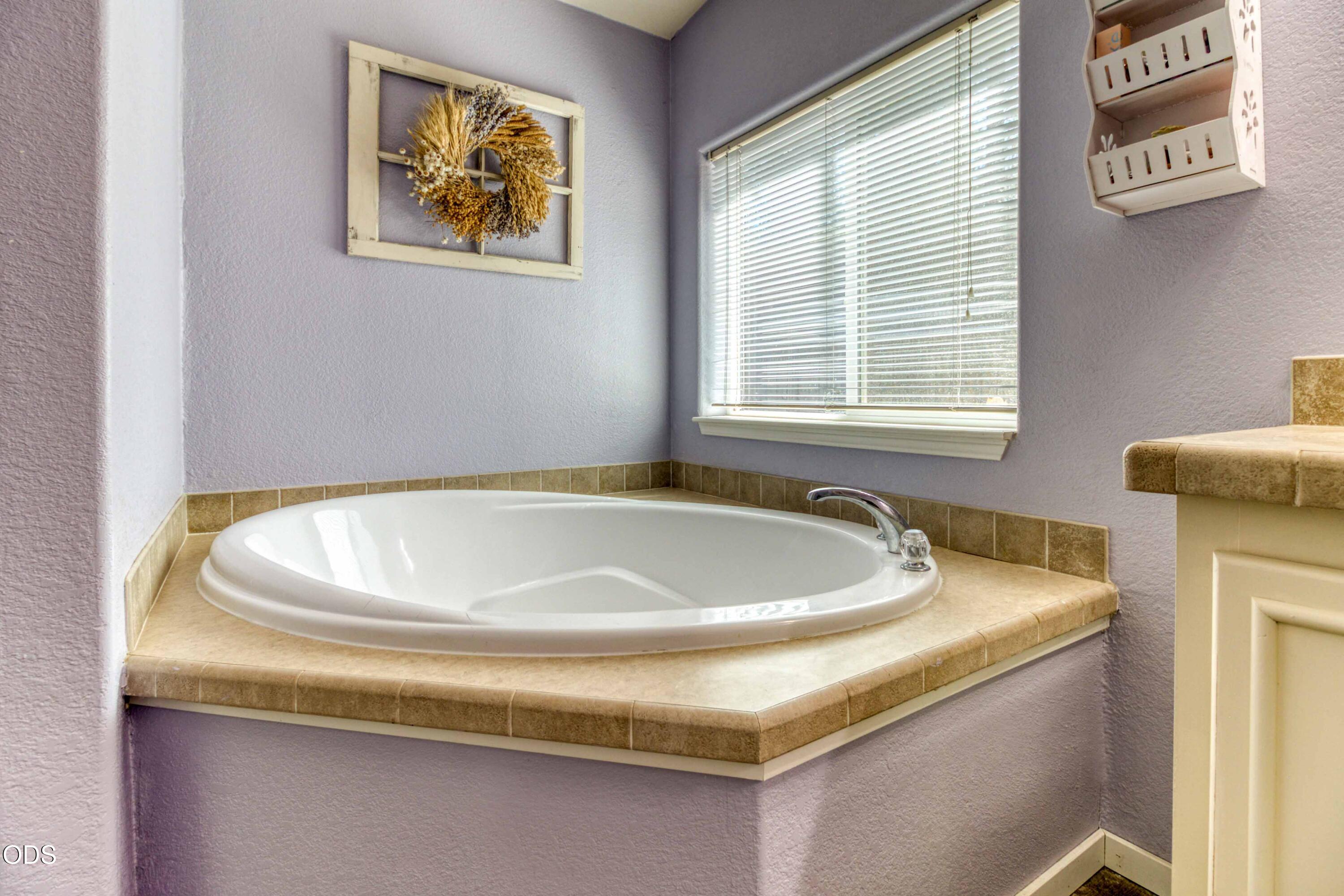 51599 Ash Road La Pine, OR 97739 - Photo 13 of 28