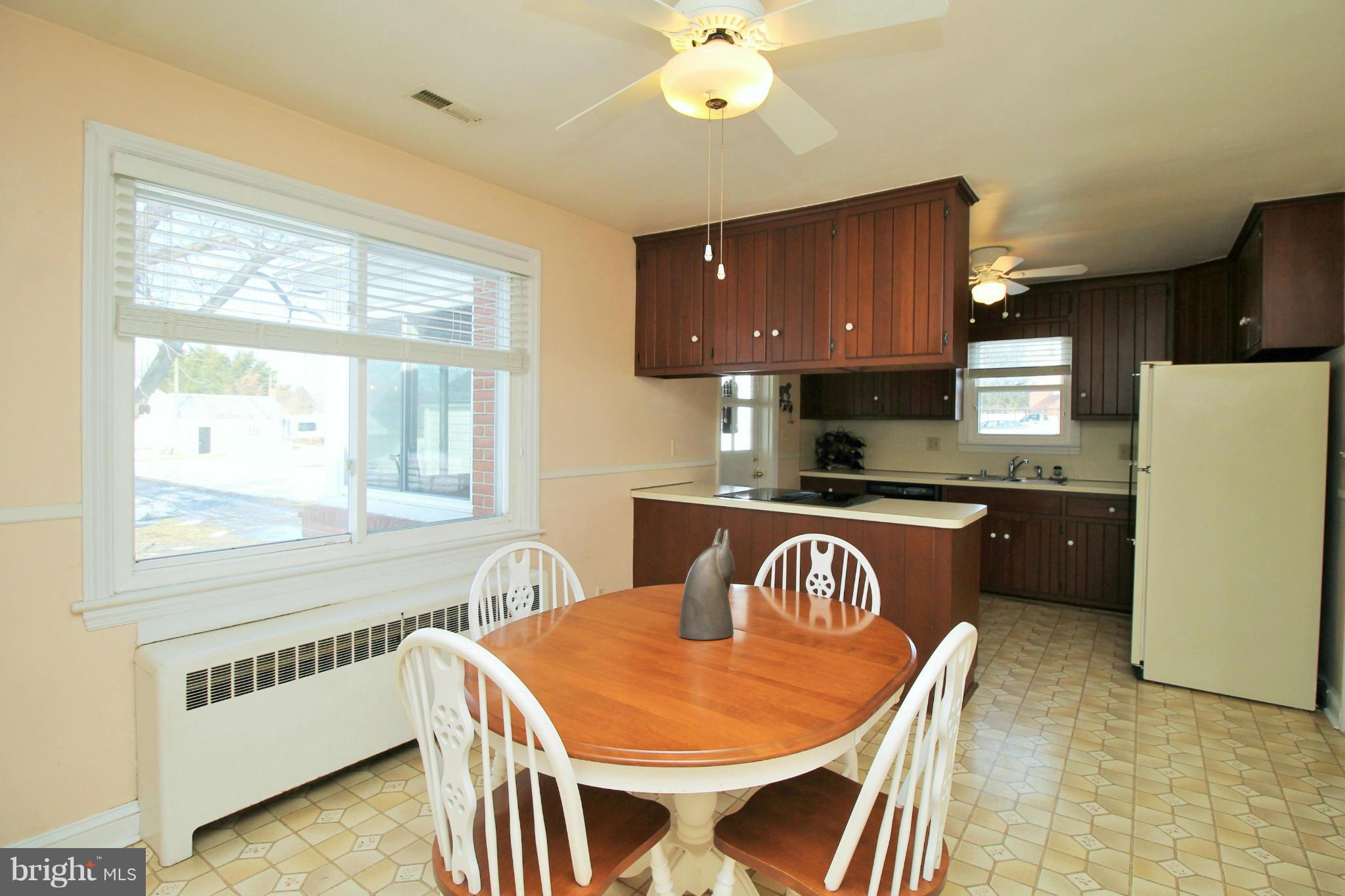 17270 Hardy Road Mount Airy, MD 21771 - Photo 9 of 27 Kitchen