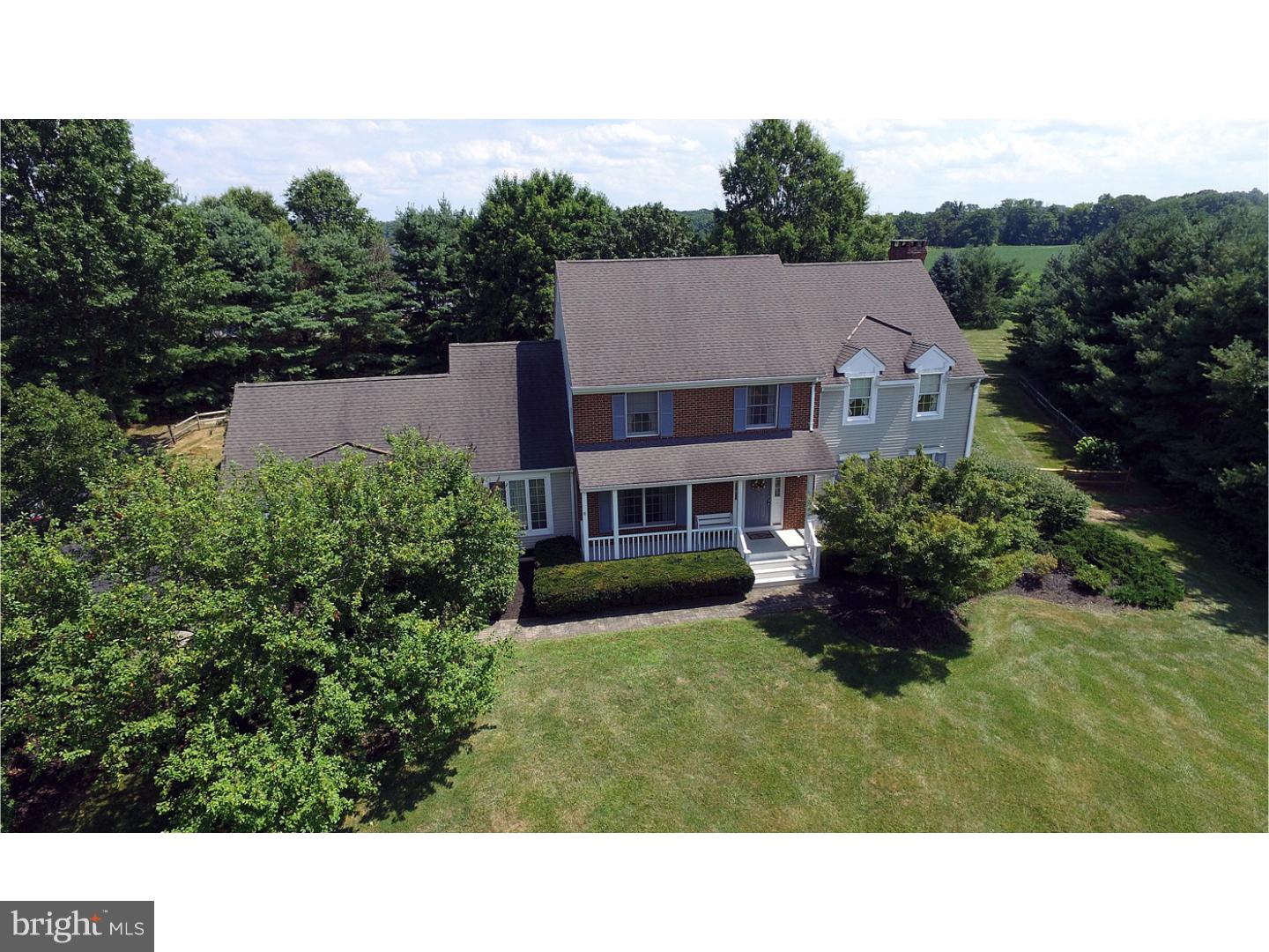 308 Ellisdale Road Crosswicks, NJ 08515 - Photo 2 of 25