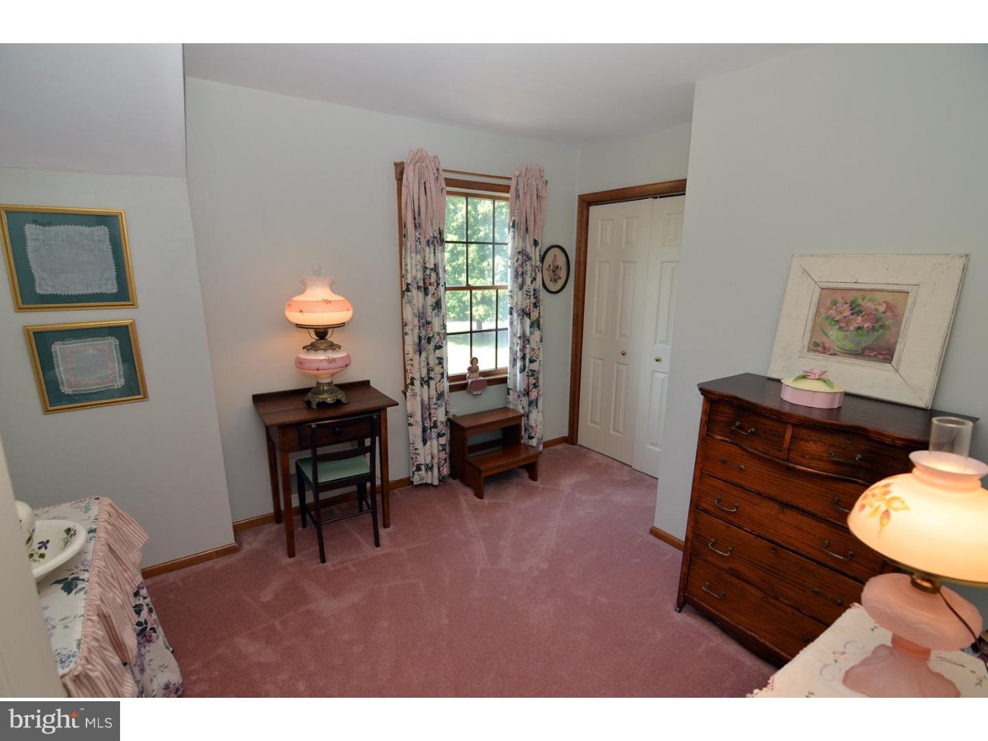 308 Ellisdale Road Crosswicks, NJ 08515 - Photo 12 of 25