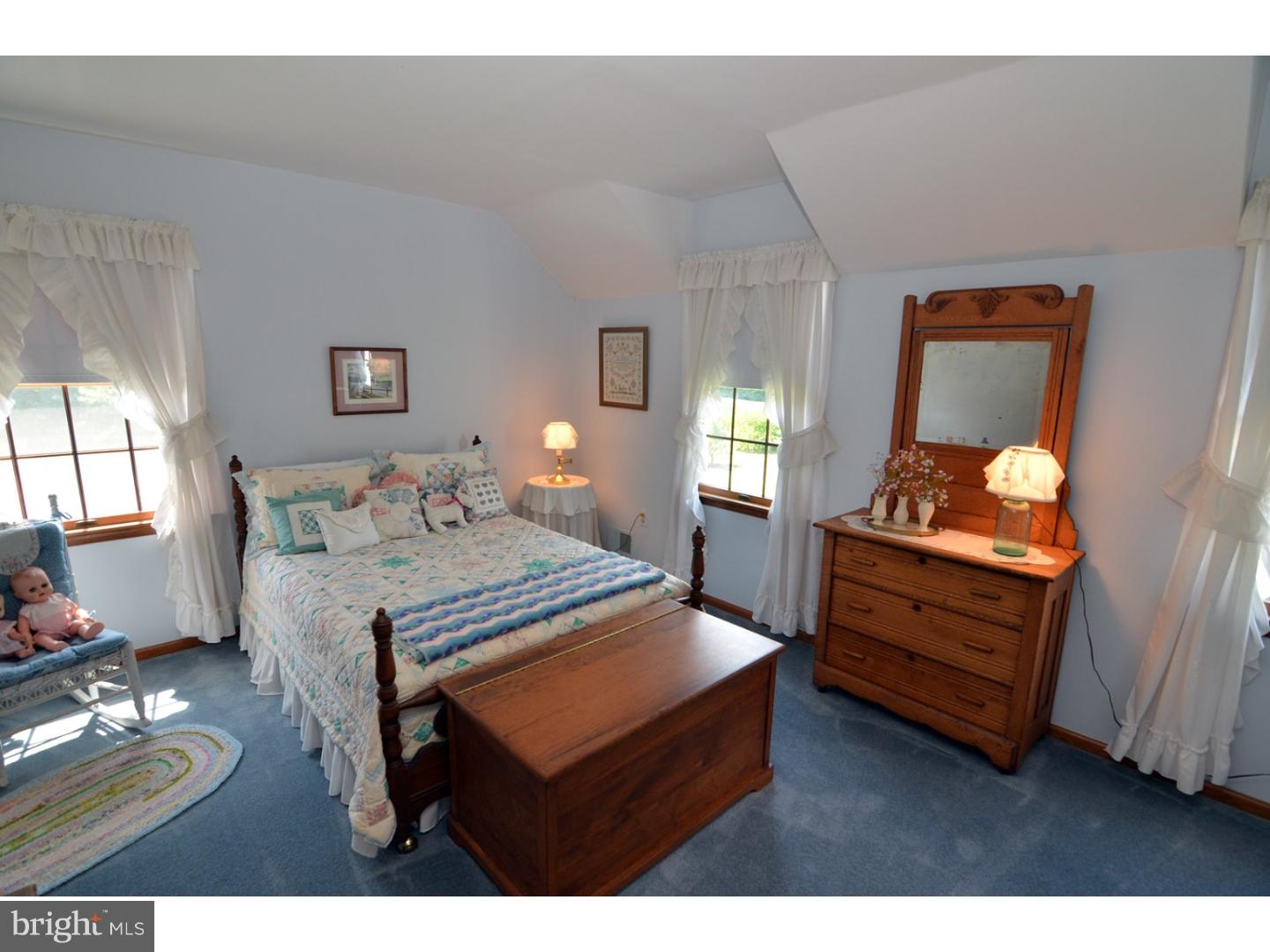 308 Ellisdale Road Crosswicks, NJ 08515 - Photo 13 of 25