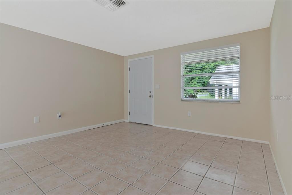 5374 School Road New Port Richey, FL 34652 - Photo 9 of 38 Gallery Image 9