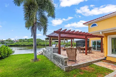 $1,874,000 | 412 Orchid Lane, Palm Harbor, FL 34683