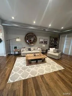 $420,000 | 630 Emerson Road, Unit 104, Creve Coeur, MO 63141
