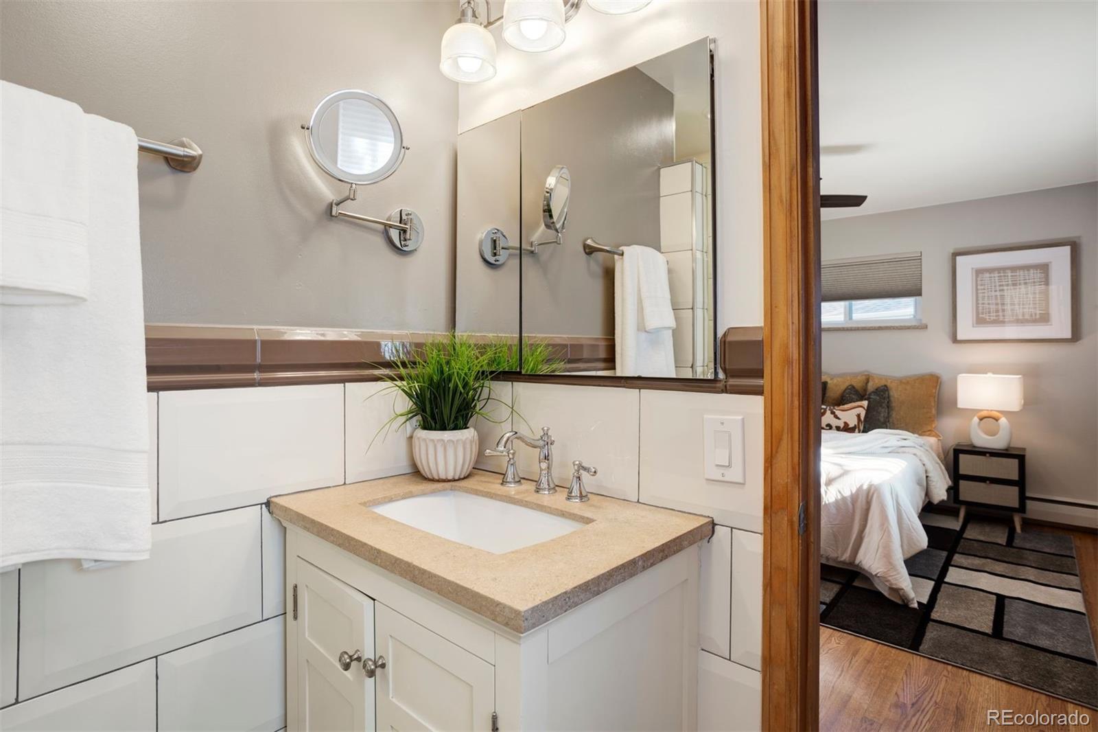 5259 South Manitou Road Littleton, CO 80123 - Photo 16 of 31 Gallery Image 16