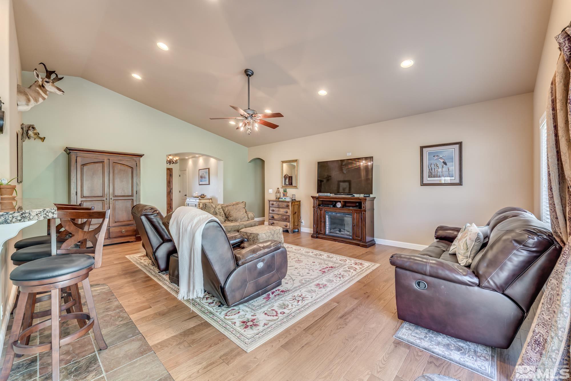 2011 Spanish Springs Road Sparks, NV 89436 - Photo 11 of 39 Photo 11