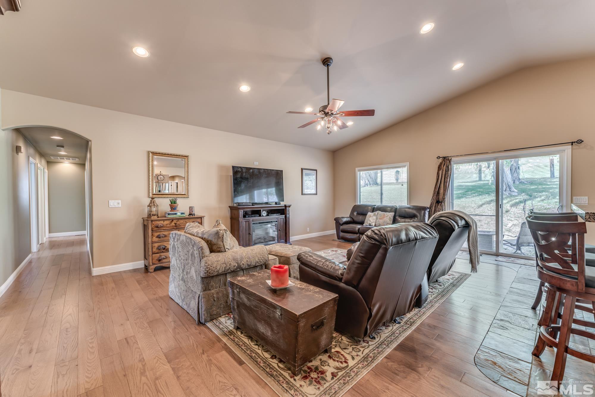 2011 Spanish Springs Road Sparks, NV 89436 - Photo 10 of 39 Photo 10