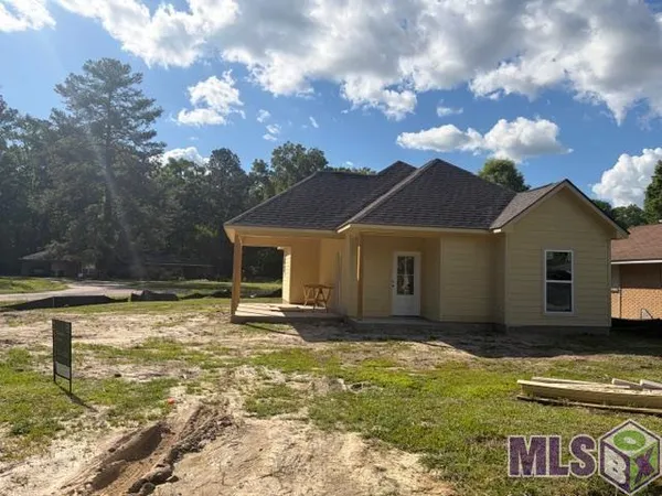 $230,000 | 24905 Shanklin Drive, Zachary, LA 70791