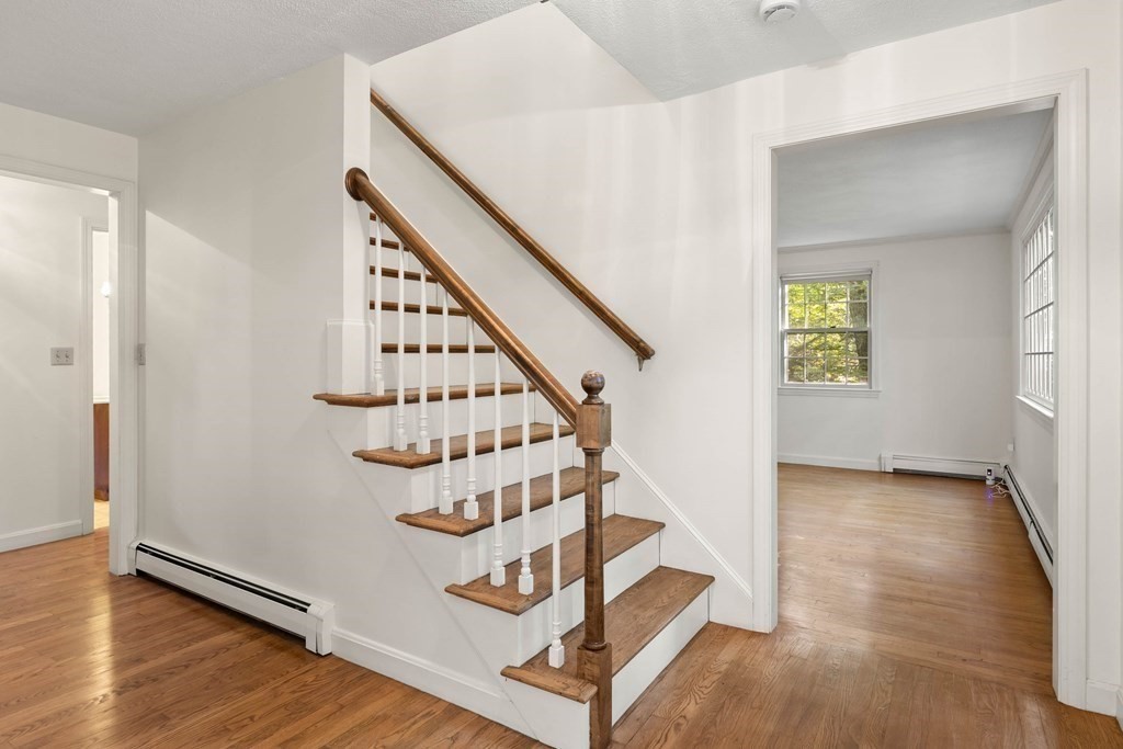14 Inverness Circle Boxford, MA 01921 - Photo 5 of 42