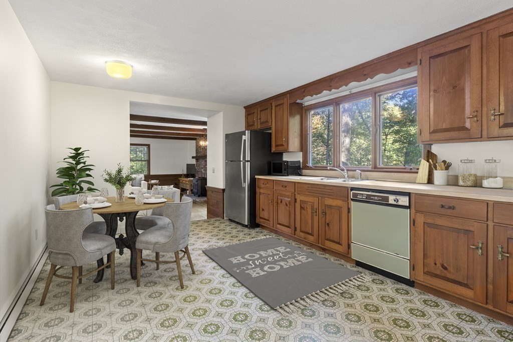 14 Inverness Circle Boxford, MA 01921 - Photo 10 of 42