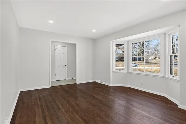 $325,000 | 12801 Corrington Avenue, Grandview, MO 64030