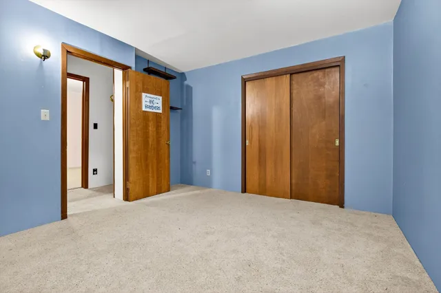 $250,000 | 633 South Cambridge Street, Wautoma, WI 54982