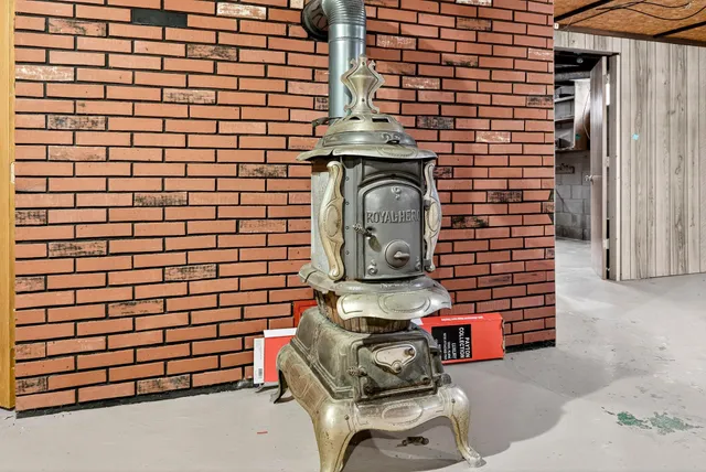 $250,000 | 633 South Cambridge Street, Wautoma, WI 54982