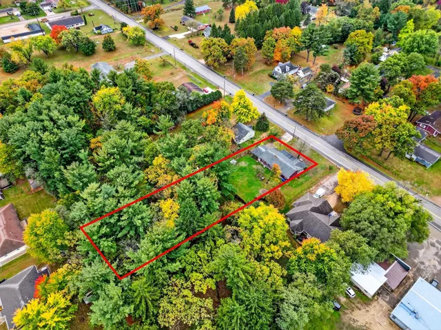 $250,000 | 633 South Cambridge Street, Wautoma, WI 54982