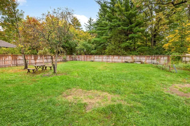 $250,000 | 633 South Cambridge Street, Wautoma, WI 54982