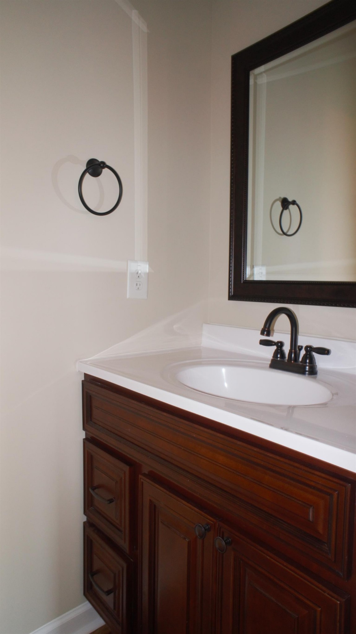 1709 Evans Road Clarksville, TN 37042 - Photo 2 of 9 Gallery Image 2