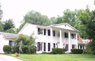 6018 Innes Trace Road Louisville, KY 40222 - Photo 1 of 1 Primary Photo