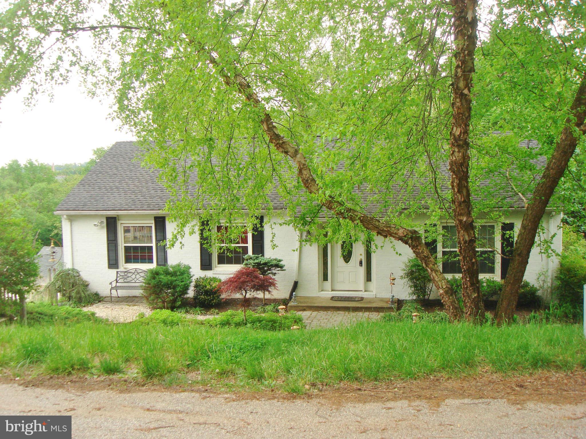 20 Ridgeview Drive Westminster, MD 21157 - Photo 1 of 28 Exterior (Front)