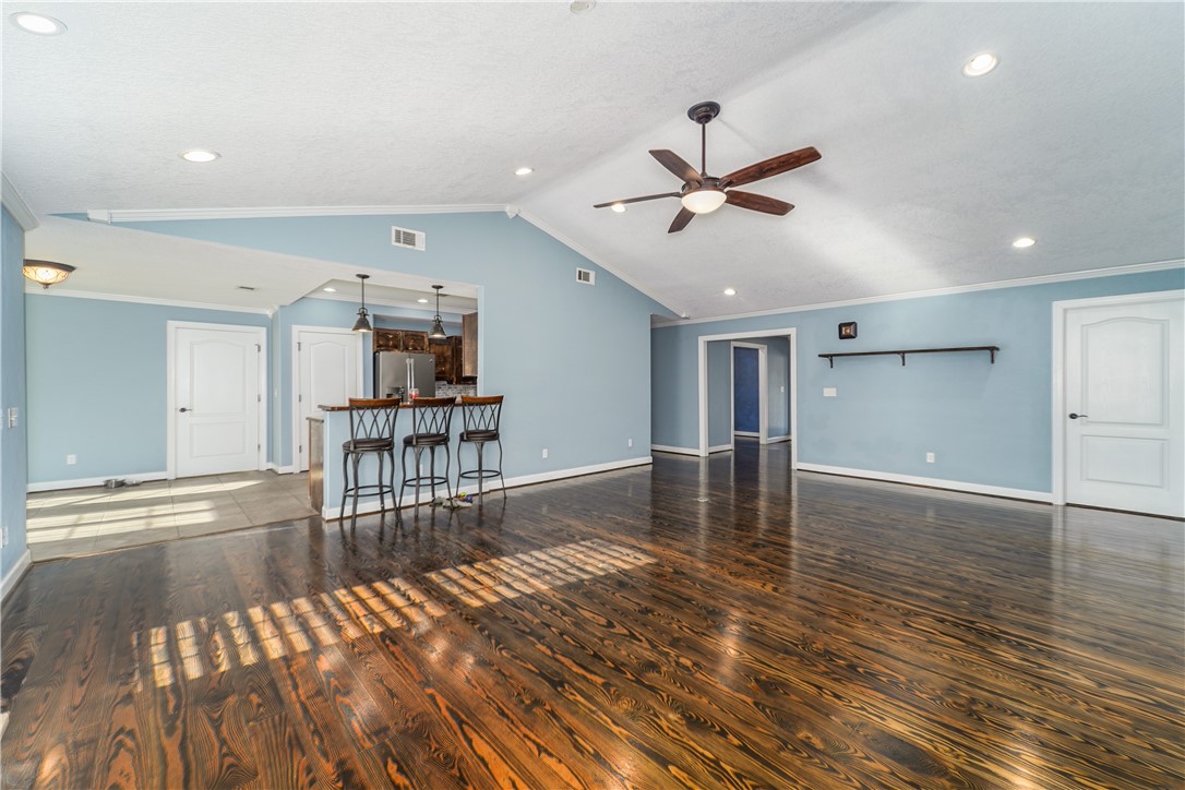 1721 Minnesota Avenue Waycross, GA 31503 - Photo 4 of 21