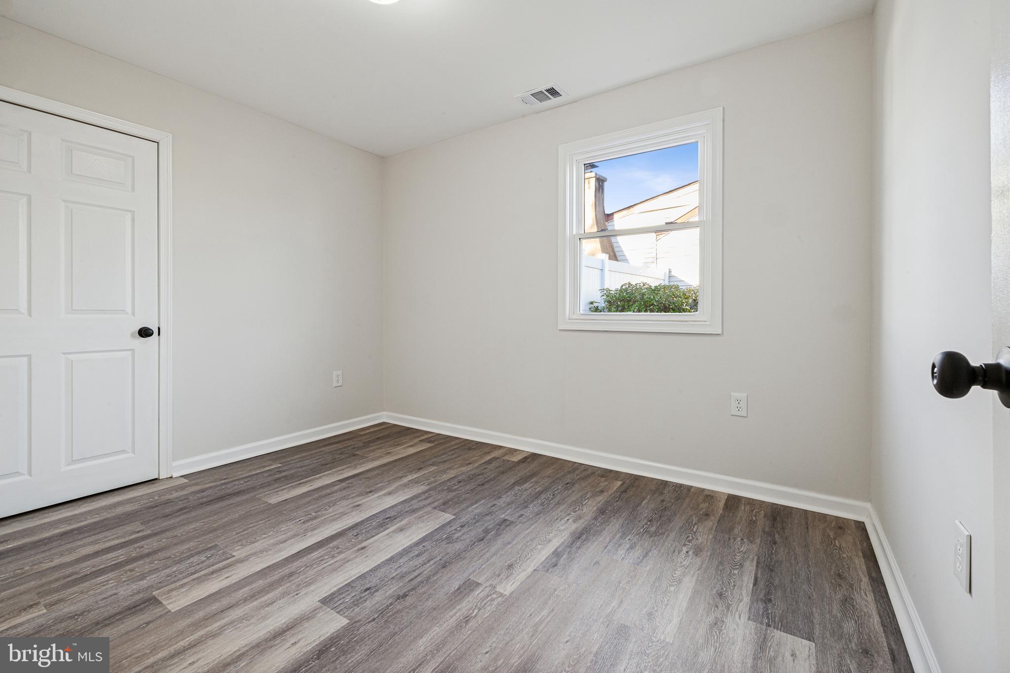 462 Wayne Road Bellmawr, NJ 08031 - Photo 12 of 21